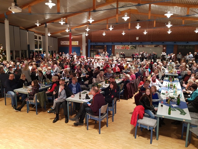 Weihnachtsverlosungen wieder Publikumsmagnet